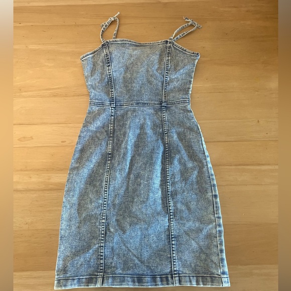 Denim dress - Picture 1 of 3